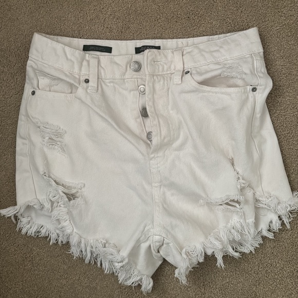 Cut off white shorts - Picture 1 of 1